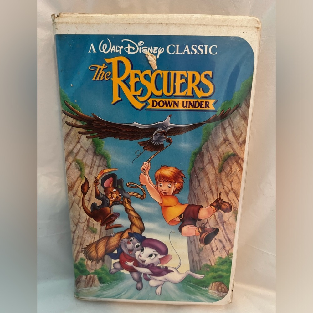 The Rescuers Down Under VHS